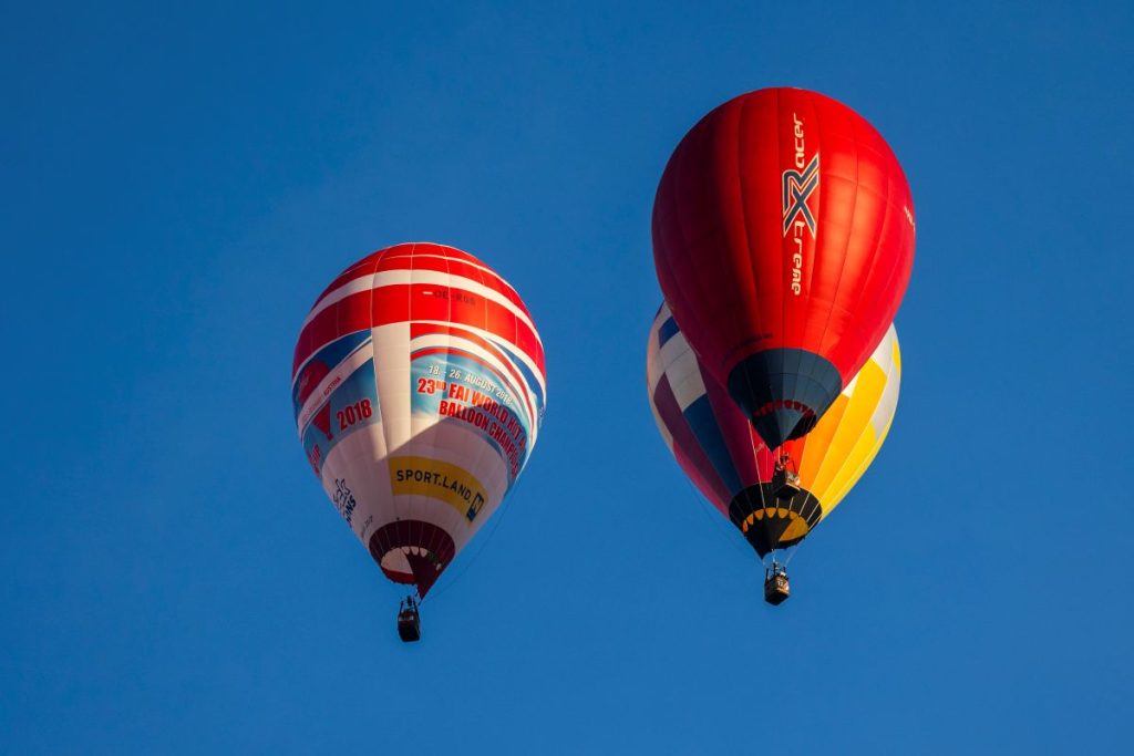 magyar-ballon-uzenet-a-kozonsegnek-2